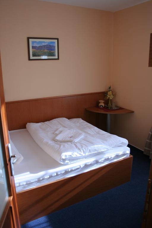 Penzion Franko Hotel Zvolen Room photo